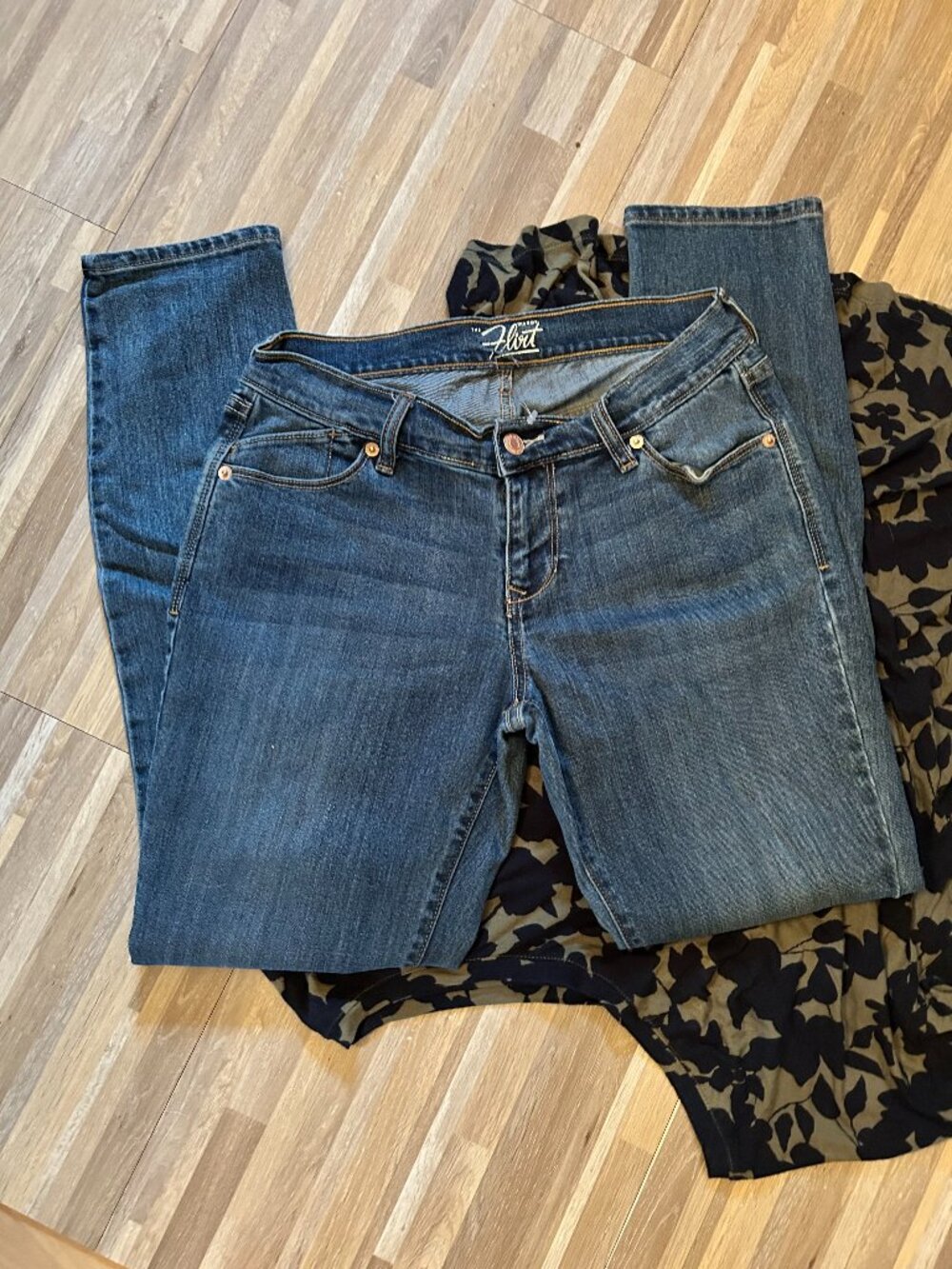 old navy flirt size 2 womens pants jeans two blue denim jean